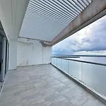 Penthouse Exclusivo En Cielo Mar, Cartagena Renta Mensual Con Vistas Panoramicas Y Confort Inigualable