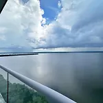 Penthouse Exclusivo En Cielo Mar, Cartagena Renta Mensual Con Vistas Panoramicas Y Confort Inigualable